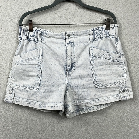 By Anthropologie Acid Wash Whitewash Denim Stretch Waist Paperbag Shorts Sz 8 - Picture 1 of 10